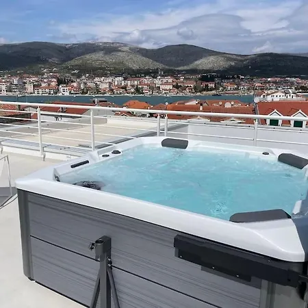 Luxury White Palace With Heated Pool